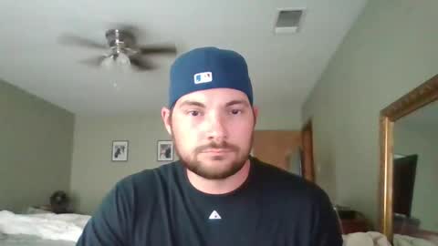 tex007006 online show from April 14, 7:39 pm