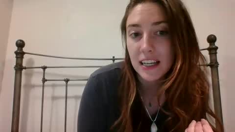 Tessa online show from January 17, 2:32 am
