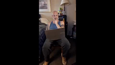 tgrizzthestarseed online show from March 23, 5:51 pm