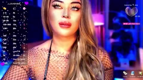 THALIA  online show from November 12, 10:23 pm