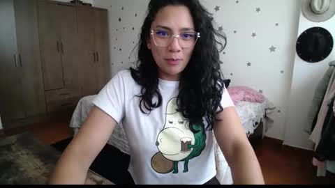    online show from November 7, 6:21 pm