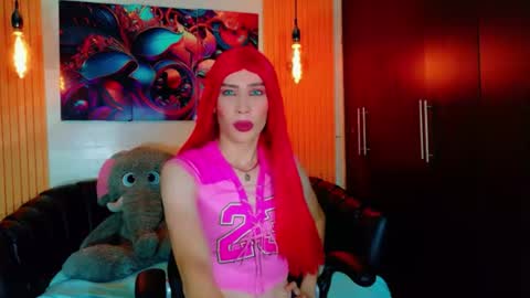 thamara_roberts online show from July 2, 8:25 pm