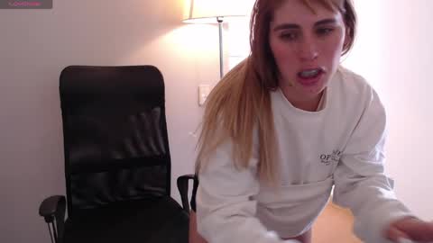   online show from May 25, 6:14 pm