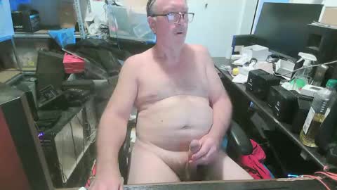 thang5545 online show from June 6, 6:41 am