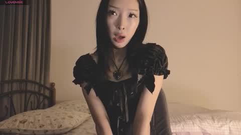 Snapshot of thanos_world1321002 chatting on September 12, 9:28 pm thanos_world1321002 online show from September 12, 9:28 pm