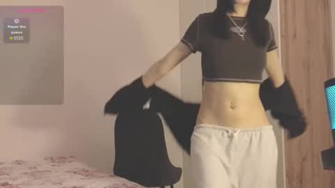 Snapshot of thanos_world1321002 chatting on September 30, 6:07 pm thanos_world1321002 online show from September 30, 6:07 pm