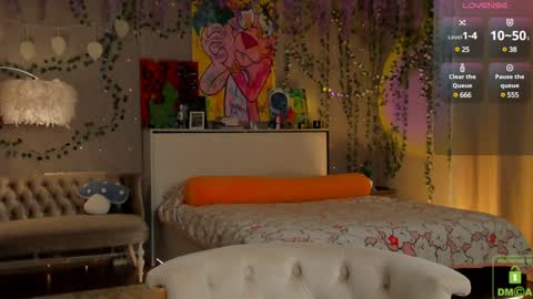 Your Eva online show from December 11, 9:09 am