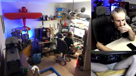 Michal online show from November 13, 6:32 pm