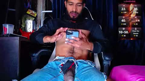 the dog lian online show from February 3, 11:47 am