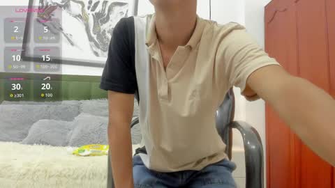   T H E    M A R K   K I N G online show from April 9, 5:29 pm