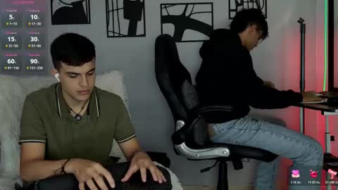 Damian and Nico online show from March 19, 11:04 am