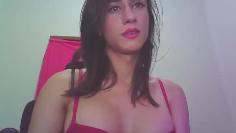 theanngelll online show from October 1, 2:43 am
