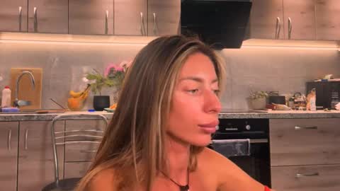 Snapshot of thearte1 chatting on September 17, 5:16 pm J online show from September 17, 5:16 pm