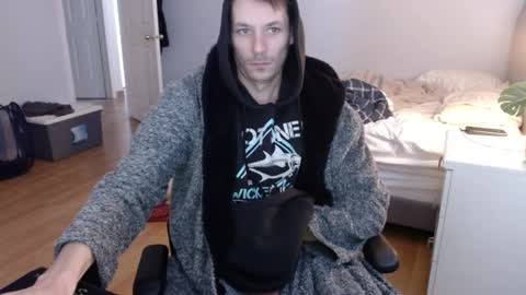 Snapshot of thebigbamboo26 chatting on December 2, 4:15 pm thebigbamboo26 online show from December 2, 4:15 pm