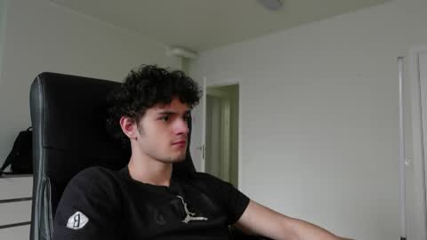 Thebrad H online show from April 11, 12:20 pm