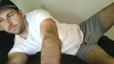 Theetwohander online show from May 22, 4:08 am
