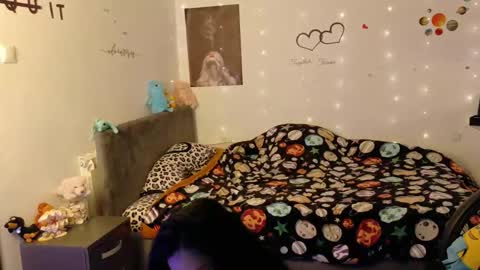Snapshot of thefarmergirl chatting on October 23, 4:47 am TheFarmergirl online show from October 23, 4:47 am