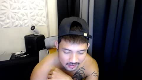 Snapshot of thefriskyasian chatting on September 26, 7:11 pm Jaycee online show from September 26, 7:11 pm