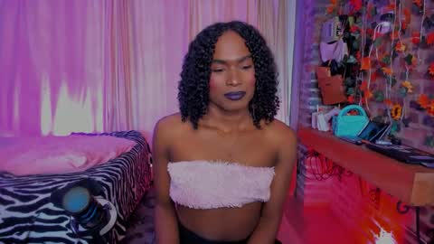 Goldie online show from March 19, 7:08 pm