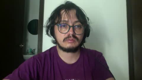 theguitarmistery online show from April 17, 5:32 am