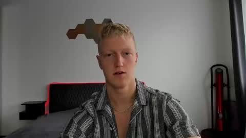 thejacob_d online show from November 14, 11:01 am