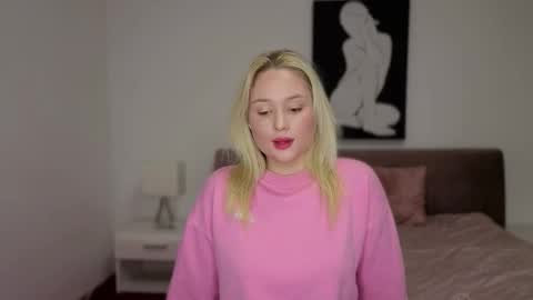 Kisaaleksandrova online show from February 15, 7:34 pm