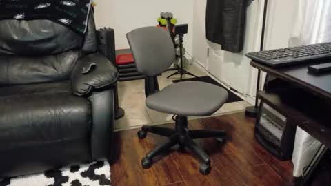 thekodyy online show from December 3, 12:50 pm