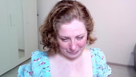 Ella online show from February 25, 4:46 pm