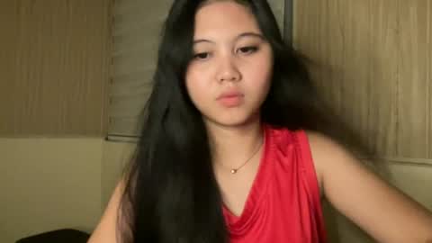 thelifeof_kiara online show from June 15, 2:31 pm