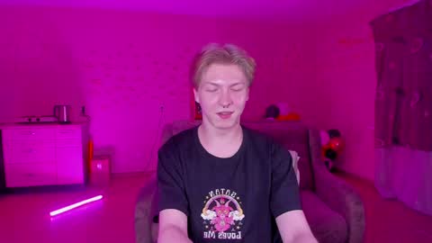 Sever online show from January 14, 6:17 pm