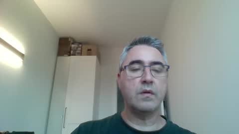 Themohican online show from May 8, 4:56 pm