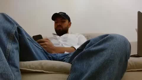 TheMonarchGoat online show from April 15, 5:38 pm