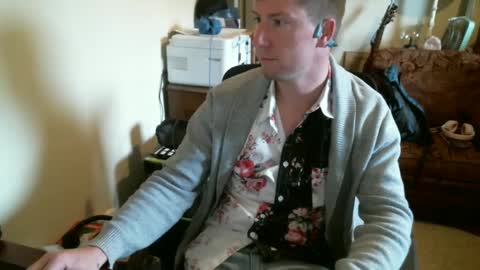 Daisy and Tim online show from February 14, 11:31 pm