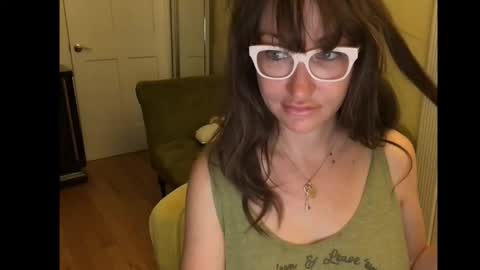 Cach Nelson online show from October 28, 8:59 am