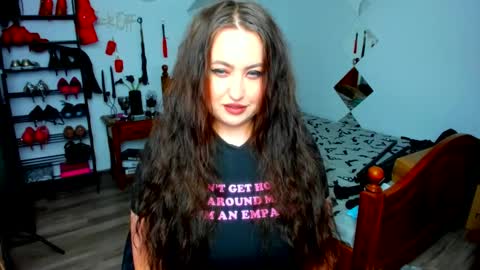 thenaughtygf online show from November 20, 11:02 pm