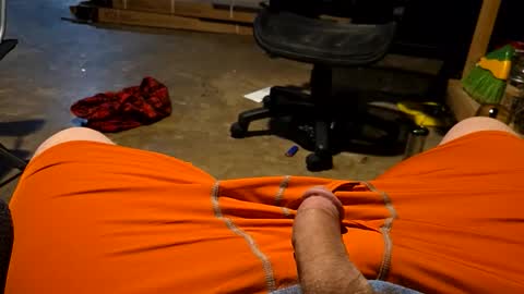 thenewone22901 online show from March 6, 4:33 am