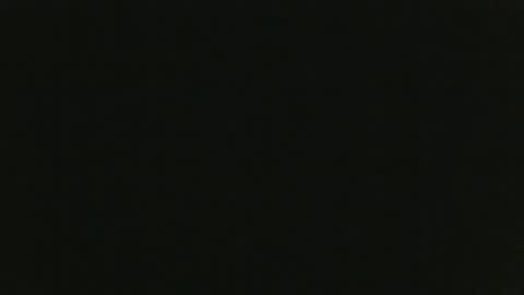 Snapshot of thenudedoodler chatting on December 5, 10:06 pm JohnSilver online show from December 5, 10:06 pm