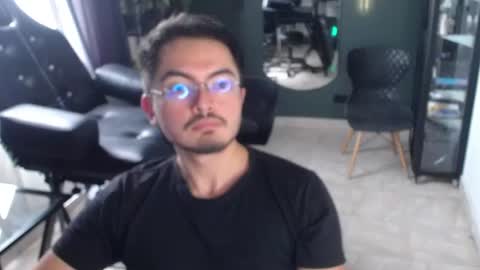 theo_ramirez online show from July 16, 6:22 pm