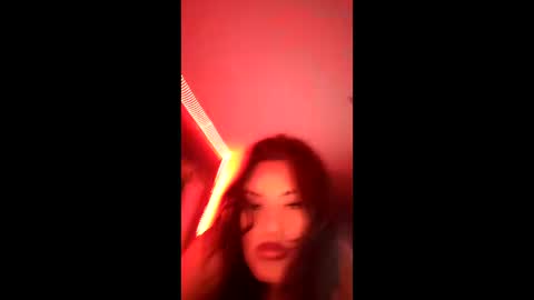theonika28 online show from May 20, 9:27 am