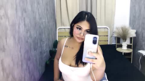 FRANCINE online show from February 21, 5:49 pm