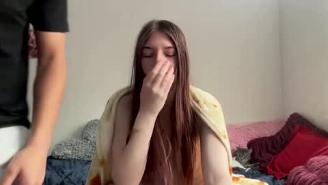 Astrid online show from May 5, 5:41 pm