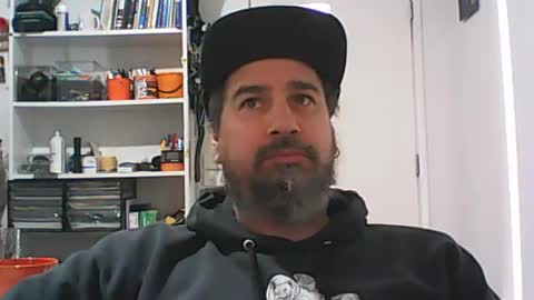 aussiebeard online show from July 27, 3:04 am