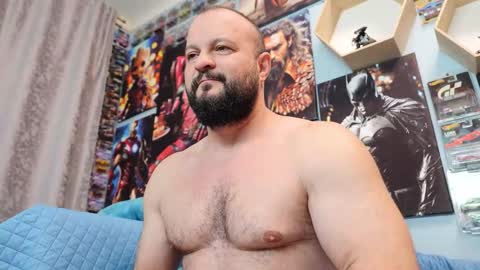 Chris online show from November 25, 7:18 am