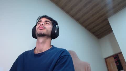 Santiago Enrique online show from April 17, 6:16 am