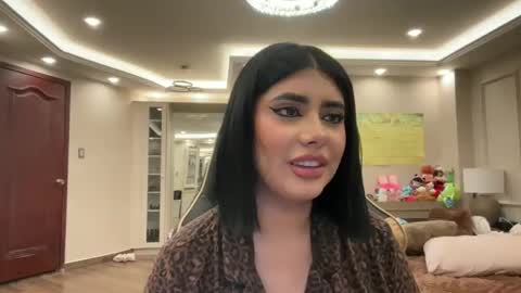 Snapshot of therealcamilabaddie chatting on September 15, 6:04 am therealcamilabaddie online show from September 15, 6:04 am