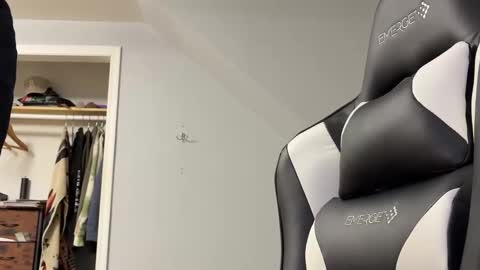 therealdylansdick online show from September 28, 2:42 am