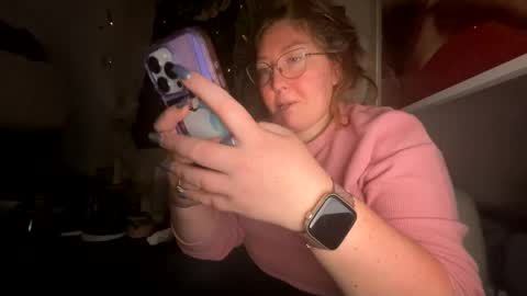 Snapshot of thesashadomme chatting on December 24, 2:43 am The Sasha Domme online show from December 24, 2:43 am