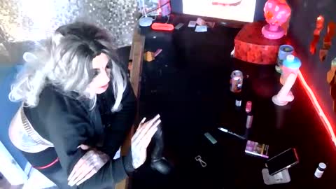 theshowgirl online show from May 16, 4:49 pm