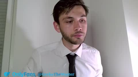 The Waiter online show from December 20, 4:14 pm