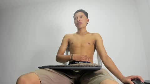 Thiago online show from May 27, 2:08 am
